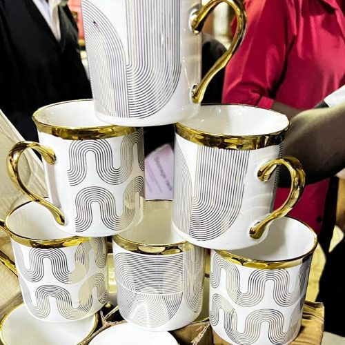 Ceramic Mugs Premium 330 ml – Elegant and Durable